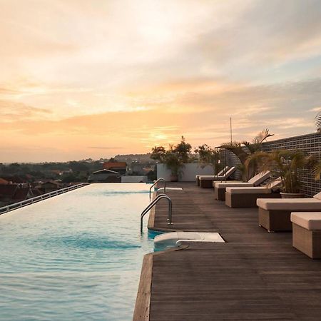 Hotel Infinity8 Bali à Jimbaran Extérieur photo