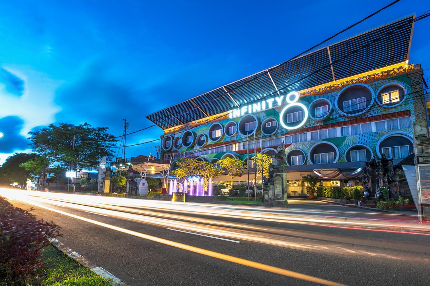 Hotel Infinity8 Bali à Jimbaran Extérieur photo