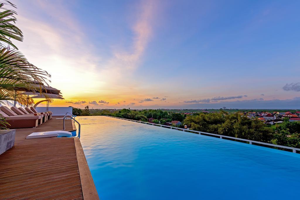 Hotel Infinity8 Bali à Jimbaran Extérieur photo