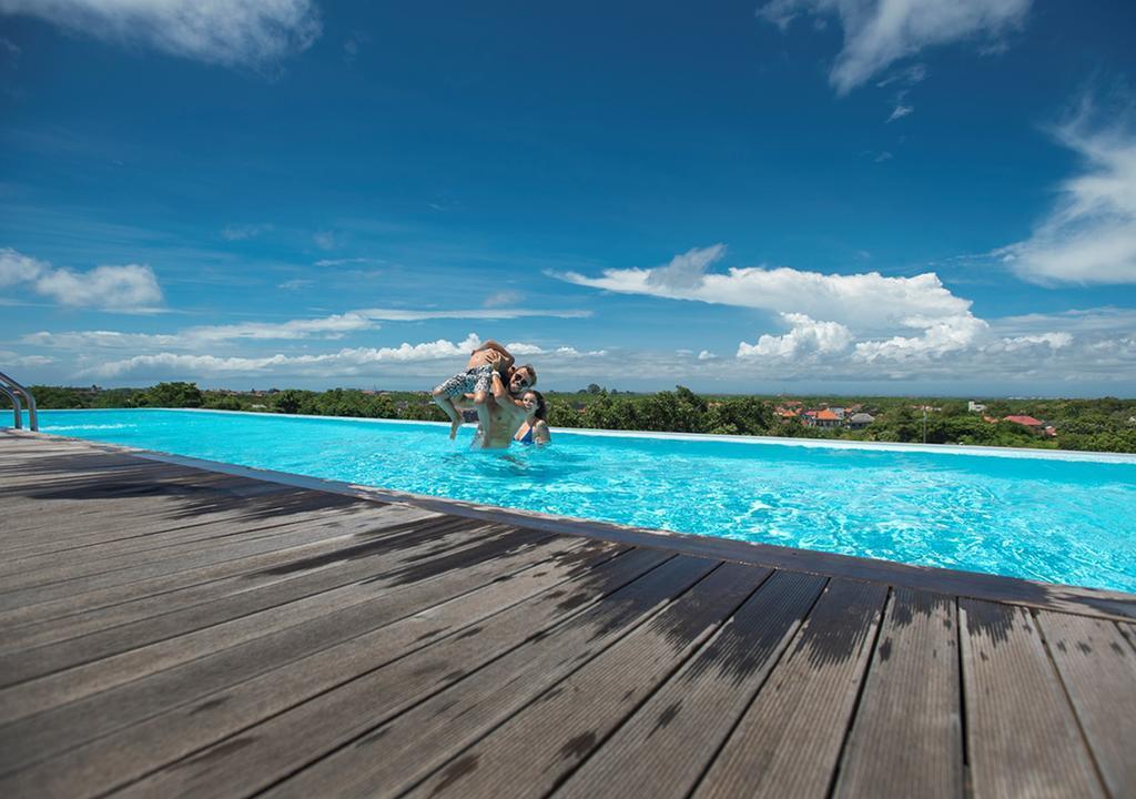 Hotel Infinity8 Bali à Jimbaran Extérieur photo